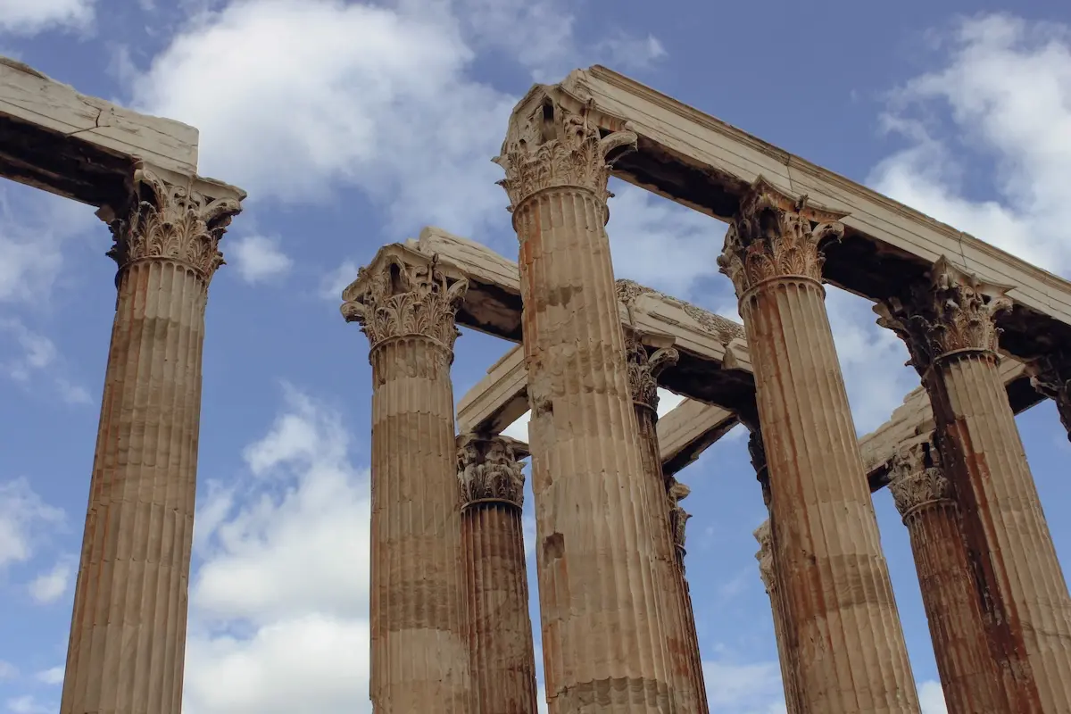 Las columnas del templo de Zeus Olímpico en Atenas