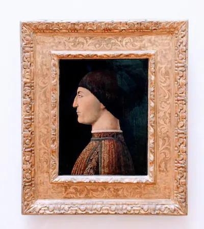 El Retrato de Sigismondo Pandolfo Malatesta es una pintura atribuida al maestro del Renacimiento italiano Piero della Francesca (c. 1451). 
													Retrata al condottiero y señor de Rimini y Fano Sigismondo Pandolfo Malatesta, 
													y se encuentra en el Museo del Louvre de París.